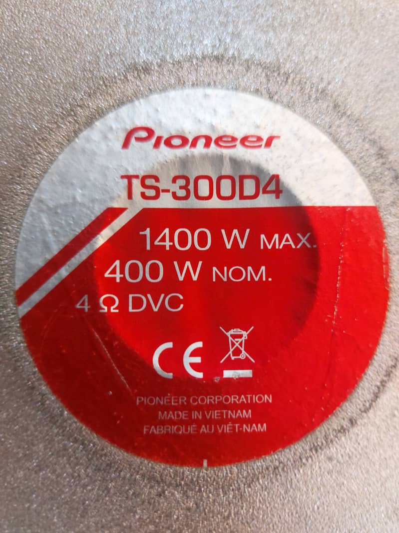 Original Pioneer Champion Series D4 1400w 400rms 4