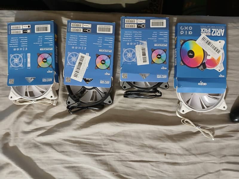 4x AIGO AR12 Adressable-RGB Fans [Opened but unused with box] 2