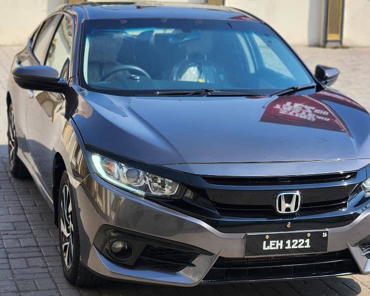 Honda Civic Turbo 1.5 2016 1