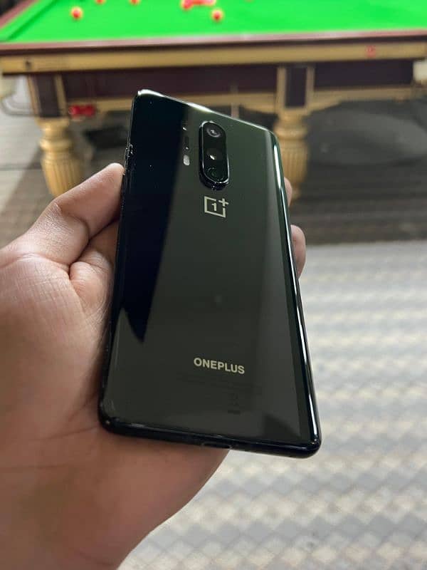 One Plus 8 Pro 8/128 2