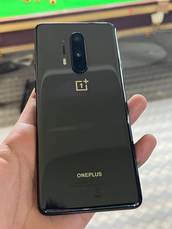 One Plus 8 Pro 8/128 5