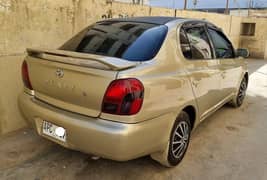 Toyota Platz 2007