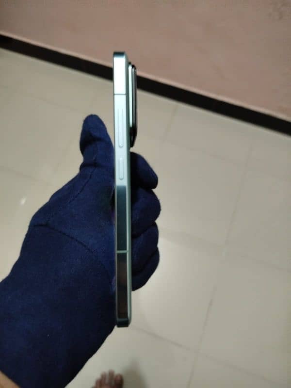 Scratchless Xiaomi 14, Jade Green 12/512, 6 months warranty. 2