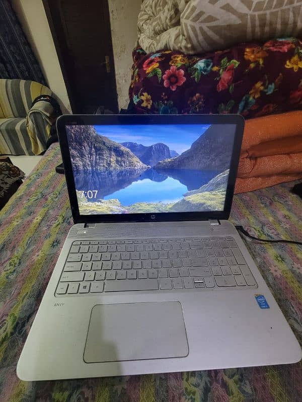 Hp laptop For sale 1