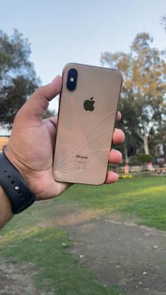 I Phone XS 64 GB Factory unlocked