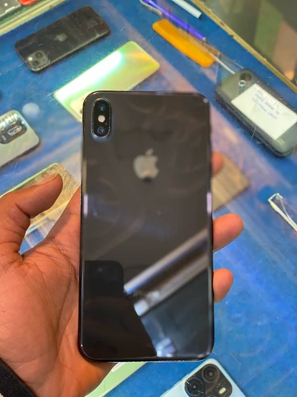 i phone xsmax 64 gb 03204015665 2