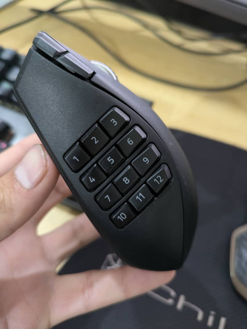 Razer NAGA V2 HyperSpeed Wireless Gaming Mouse with Dongle & Bluetooth 1