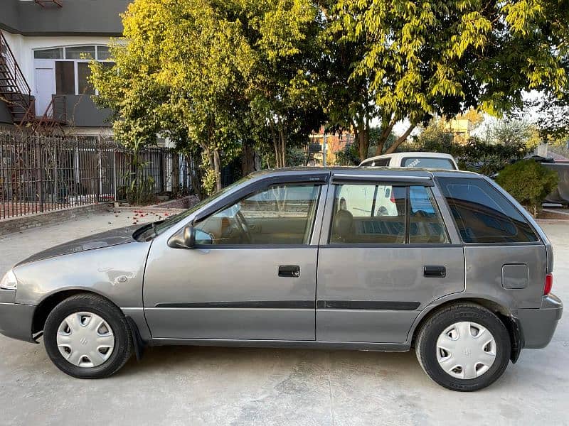 Suzuki Cultus VXRi 2010 7