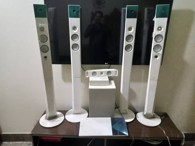 home theater sound system cinema vibes 1