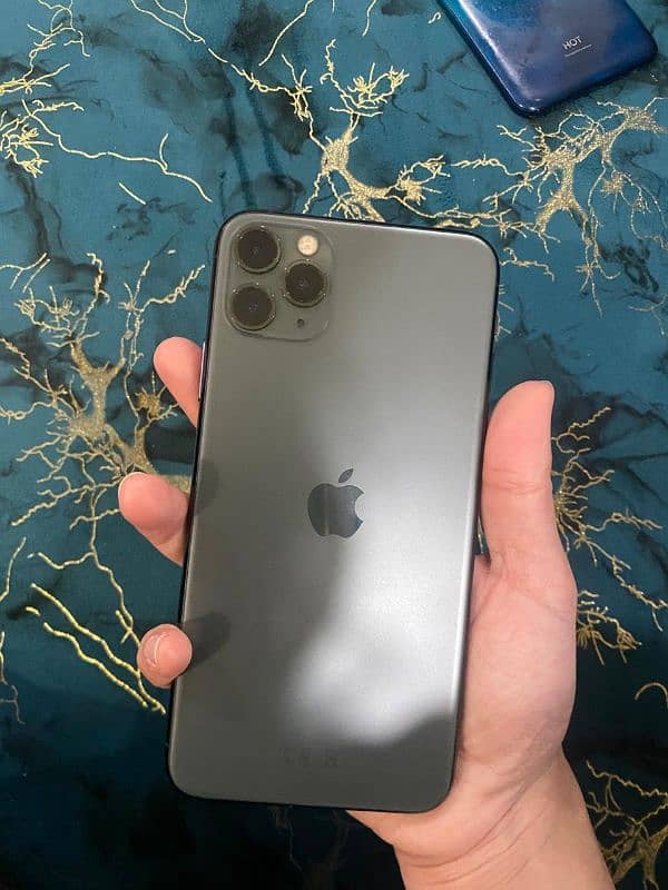 IPhone 11 Pro Max 5