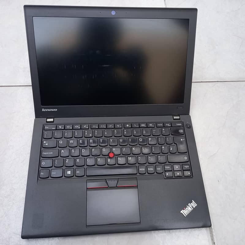 Lenovo Thinkpad X250 i5-5th Generation 5