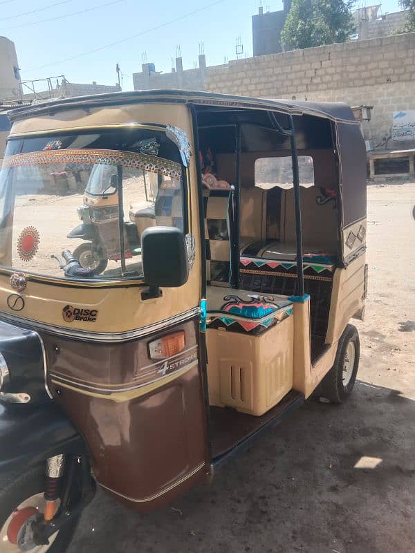 auto rickshaw sazgar 2021 model hai saaf suthra hai 3