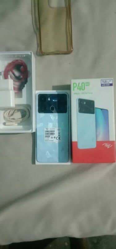 itel p40 lush condition 4+4/64 full Box 2