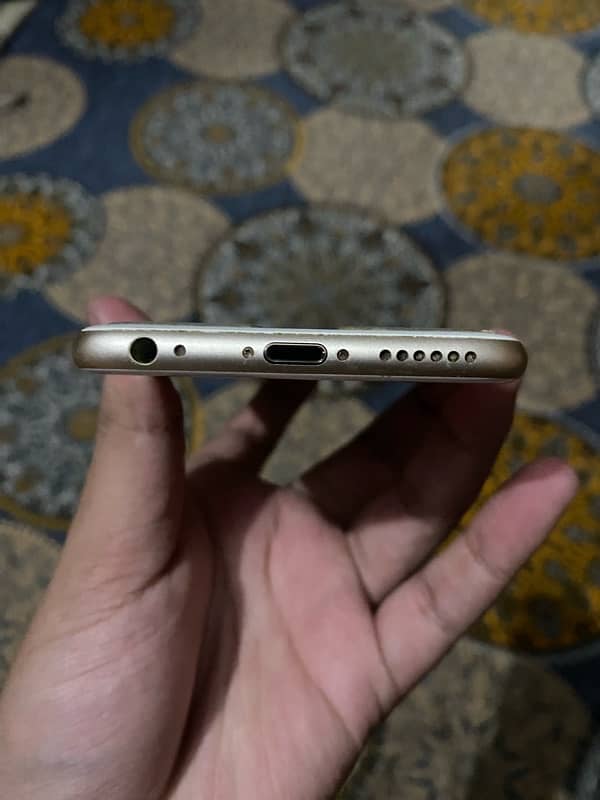 iPhone 6s 0