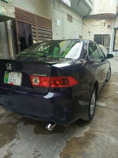 Honda Accord 2003/13/15 urjant Saleee