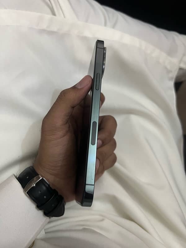 Iphone 12 Pro Max 256 GB NON PTA JV 7