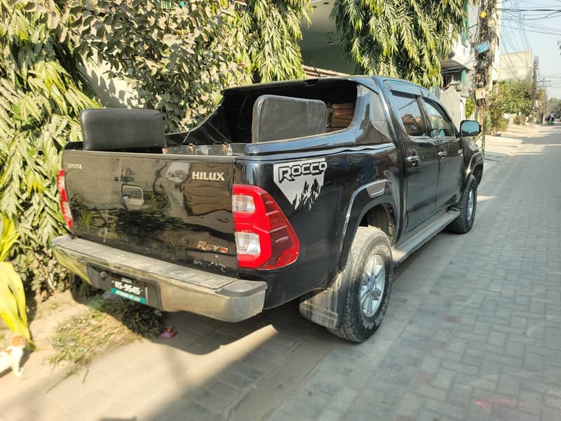 Toyota Hilux 2013 vigo champ silver   black ppf 1