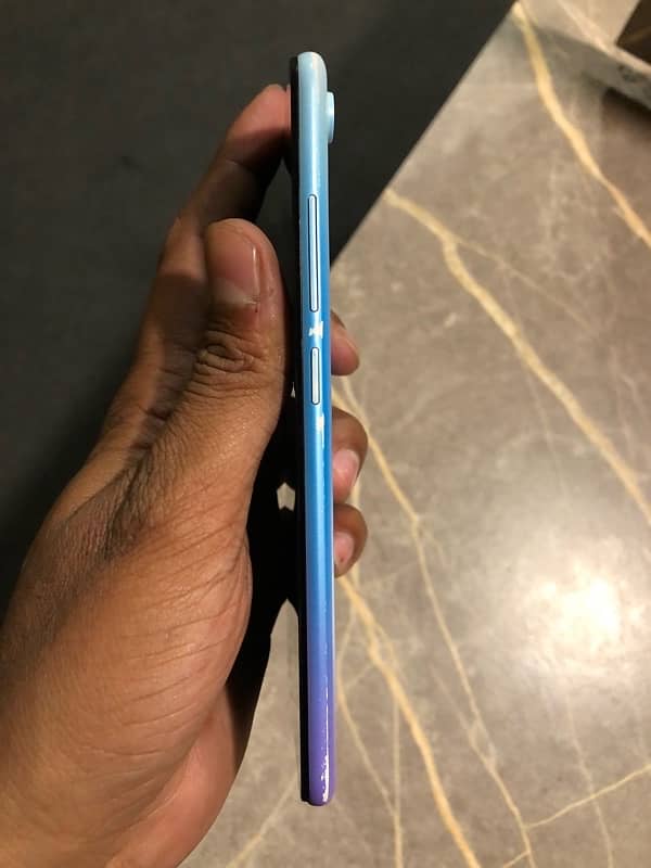 vivo y1s 32gb offical pta dual sim 1