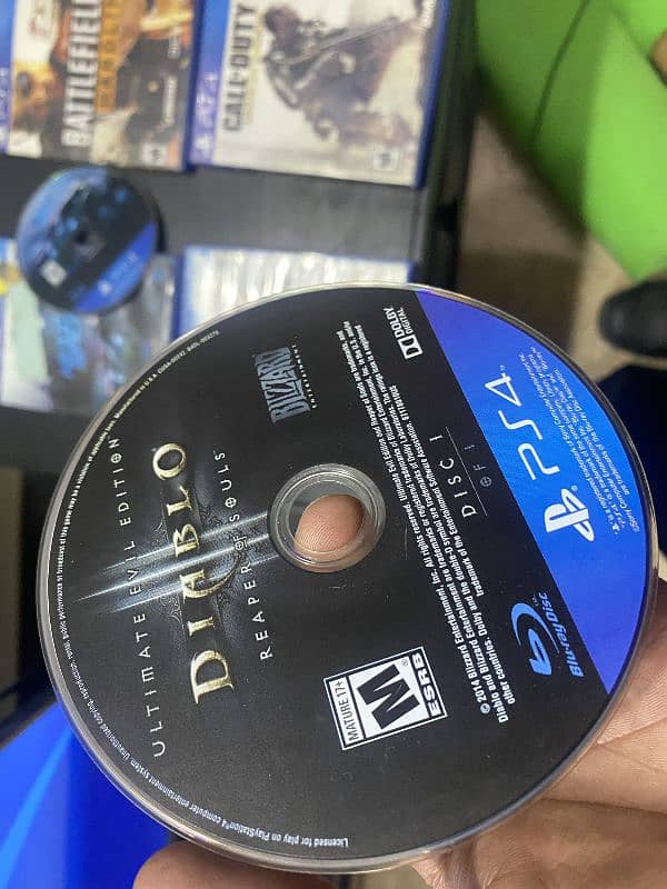 PS4 Urgent sale 4