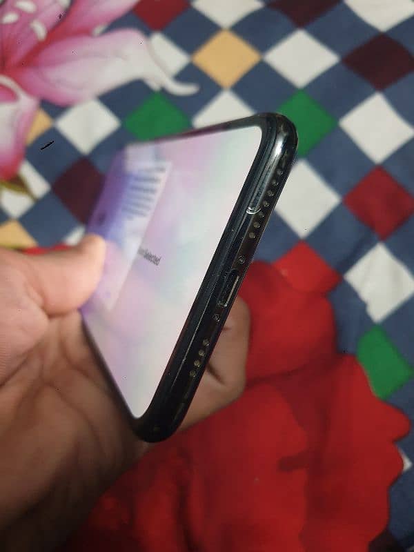 xs max    urgent sale 3