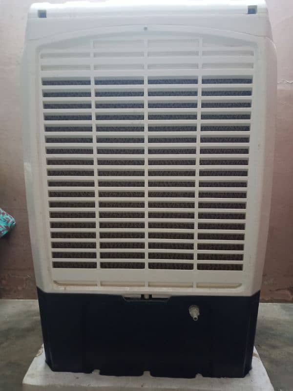 urgently sell Super Asia air cooler ECM-4600 plus Easy cool 5