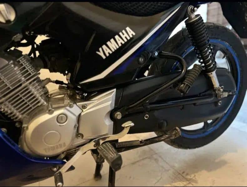 Yamaha YBR 125 1st owner Model 2021 0/3/3/6/3/1/1/6/9/8/3 10