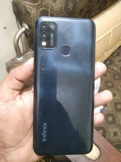 infinix hot 11play 4gp 64gp