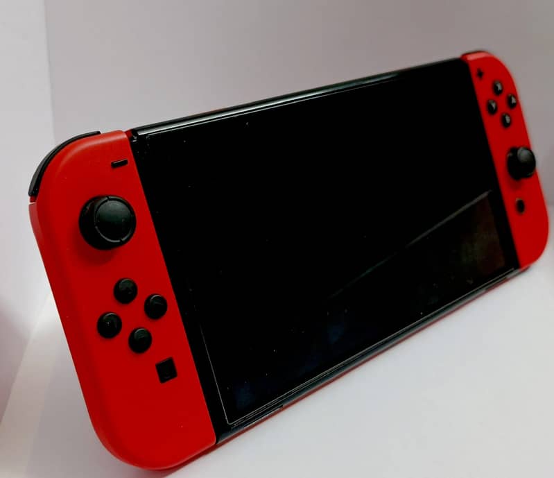 Mario Nintendo Switch (WITH GAMES and DLC'S) 0