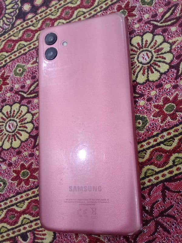 Samsung Galaxy A04 0