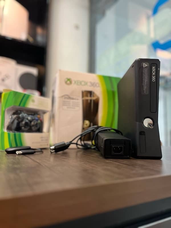 xbox 360 slim 2