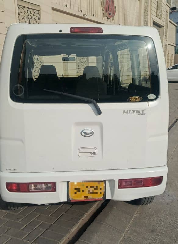 Daihatsu Hijet Model 2011 Reg 2016 full original own Engine 4