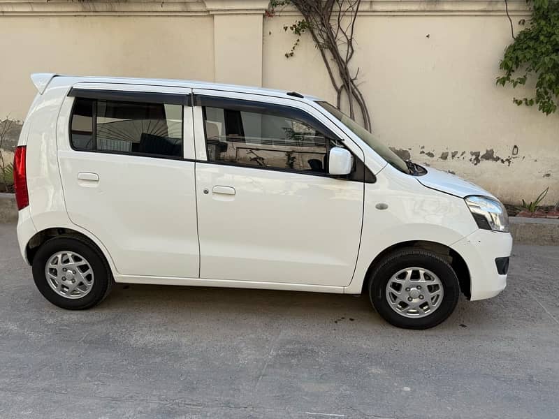 Suzuki Wagon R 2020 AGS (Automatic) 3