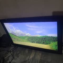 Panasonic 32" LCD Tv HDMI+VGA support