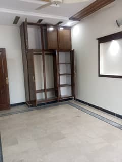 8 Marla upper portion available for Rent G-13