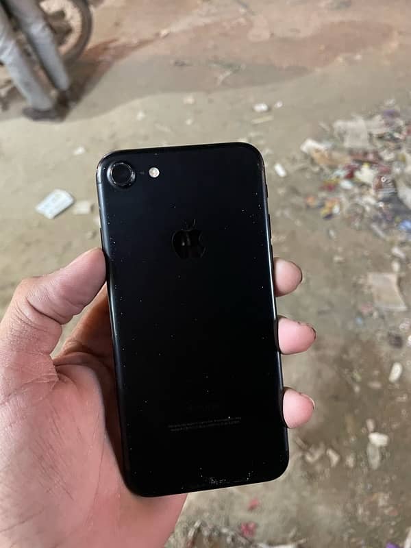 iPhone 7 WhatsApp 03122460908 3