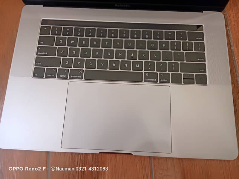 Apple MacBook Pro 2019 - Core i9,15-inch" (32GB/512GB) 4GB Graphics 1