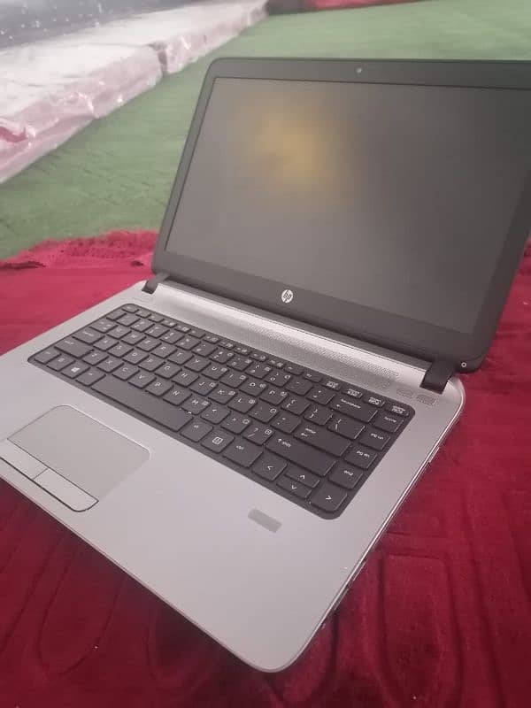 Hp ProBook 1040 G2 Core i5  5th Generation 8 Gb DDR4 Ram 128 GB 3