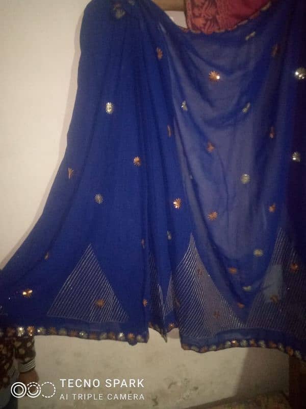 I am selling saree 1