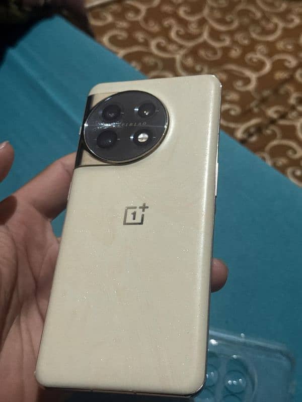 One plus 11 5g special edition 512 5