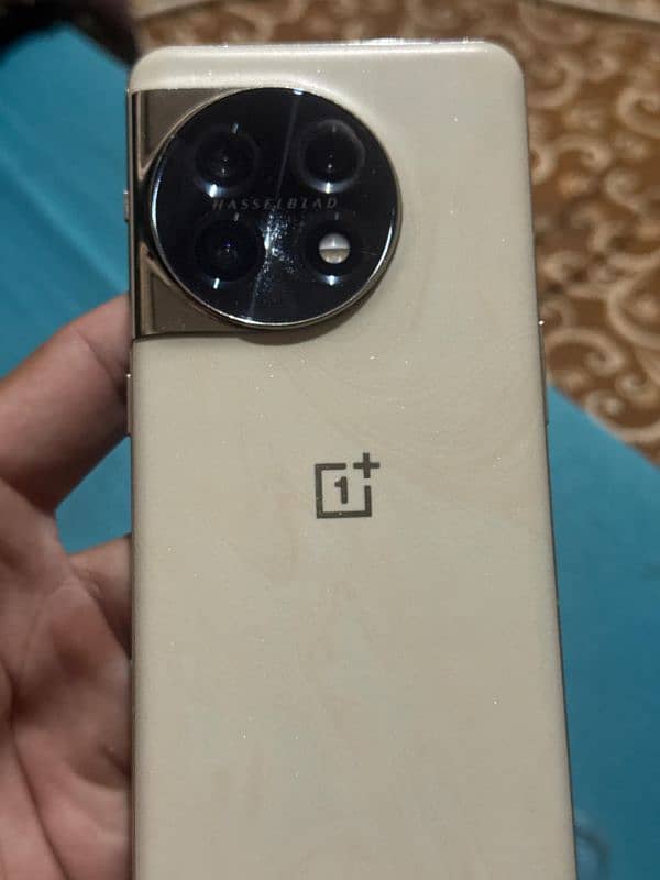One plus 11 5g special edition 512 7