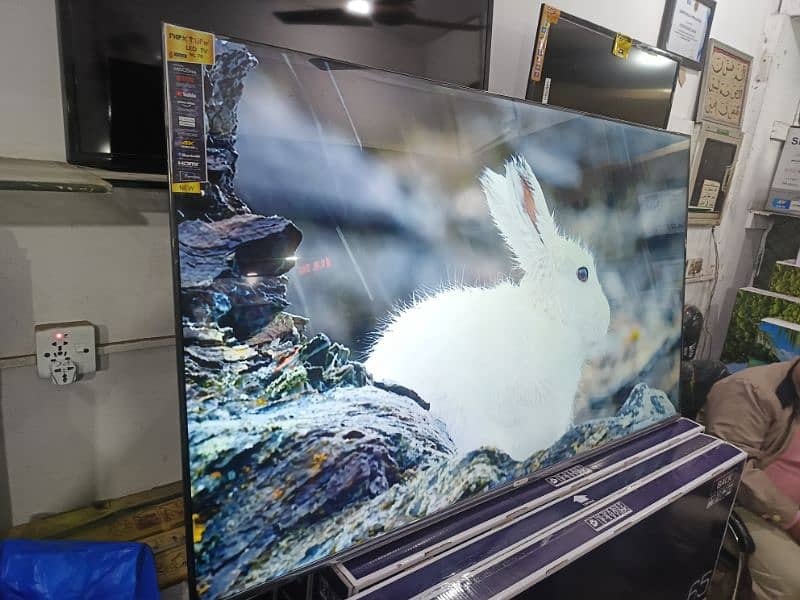 55,,Samsung Smart 4k UHD LED TV 3 years warranty 03227191508 0