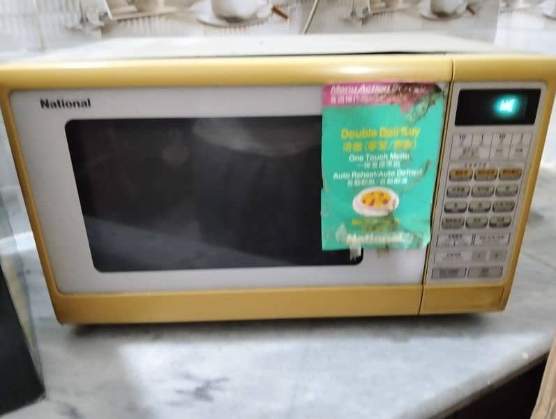 National Microwave Oven – Fully Functional & Reliable 1