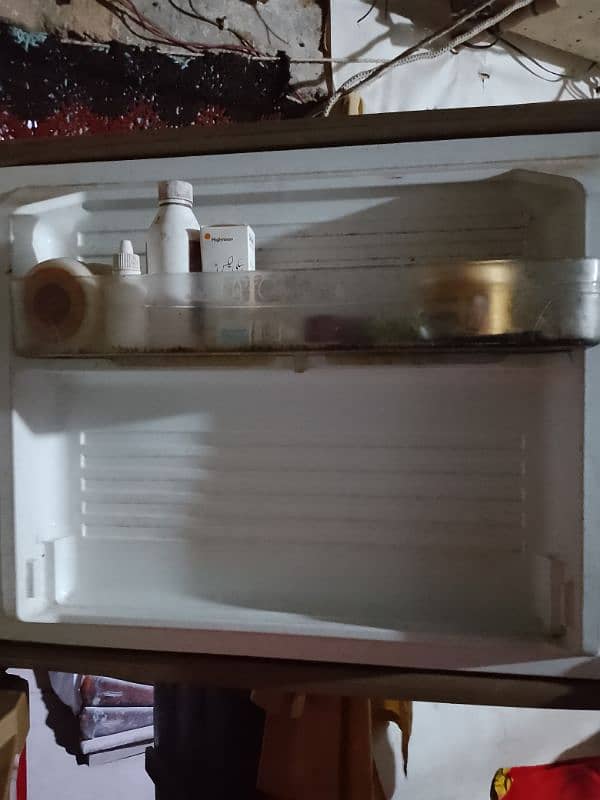 fridge hai raabta WhatsApp par 03198869599 7