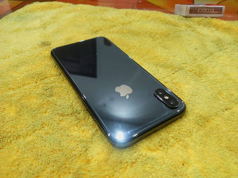 I PHONE X {256GB} 5