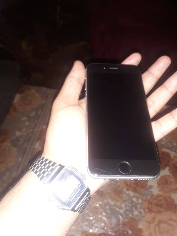 I phone 6 Genuine 0