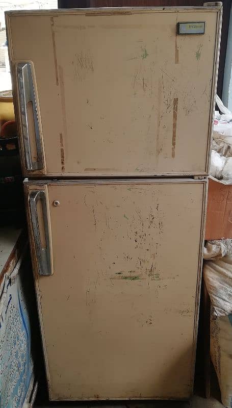 National Fridge D-frost 13 cubic 4