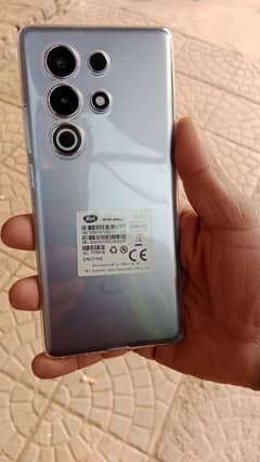 jis bhai ko chiy rabta kry itel s25ultra.  16/256