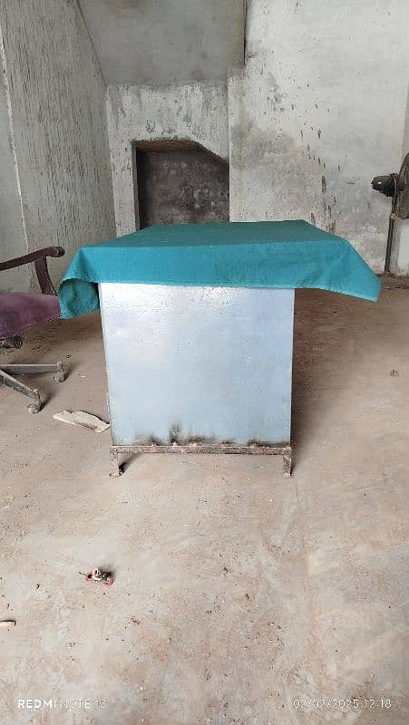 Office Table 4
