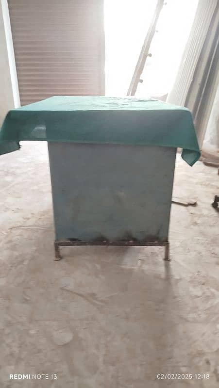 Office Table 6