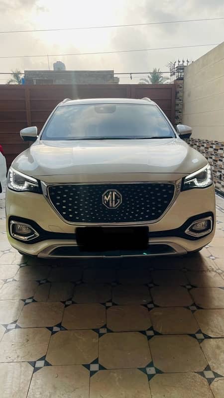 MG HS 2021 0
